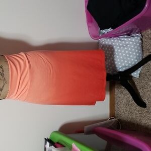Xxl orange/red ombre skirt.
